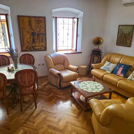 Prázdninový dům House Zofija 1672